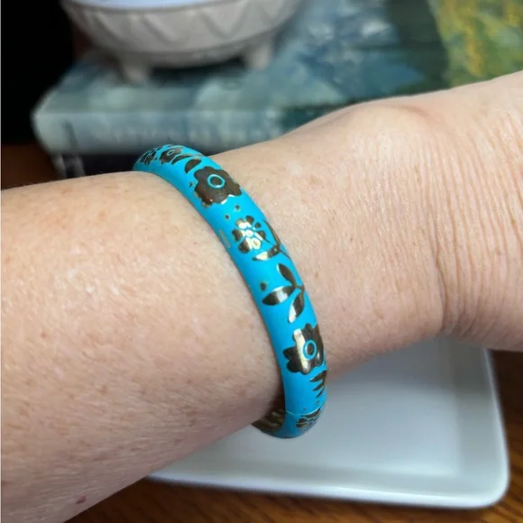 Beautiful Blue & Gold Bangle Bracelet - Picture 6 of 9